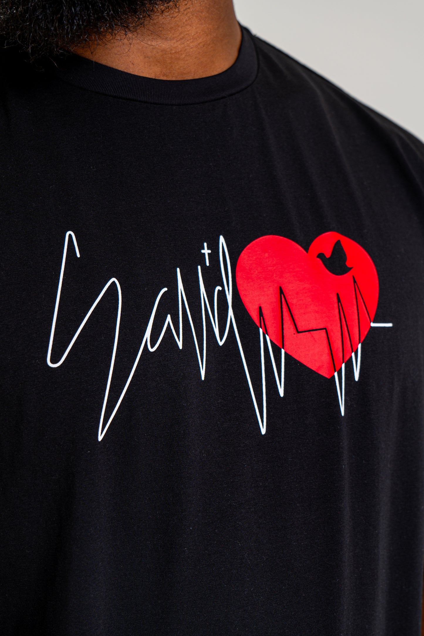 Sav'd Heartline Tee - Christian Faith & Hope Inspirational T-Shirt